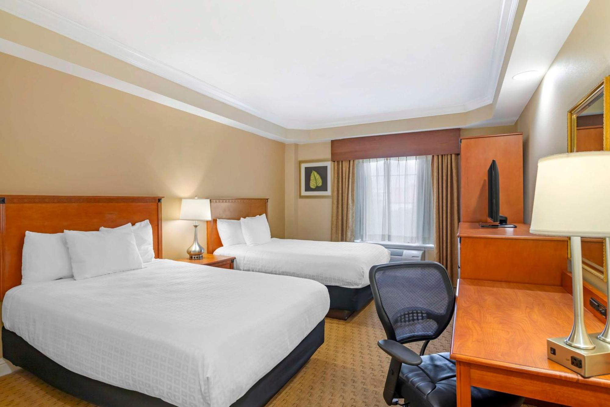 Best Western Plus Kingsland Buitenkant foto
