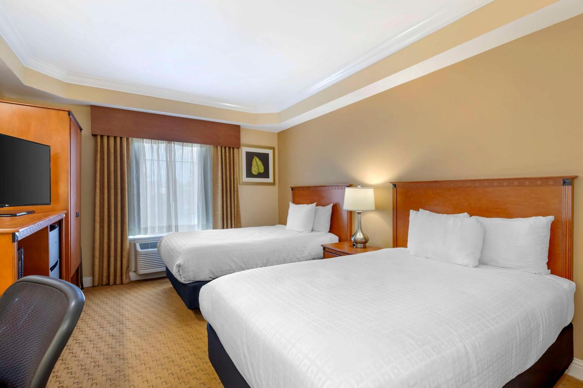 Best Western Plus Kingsland Buitenkant foto